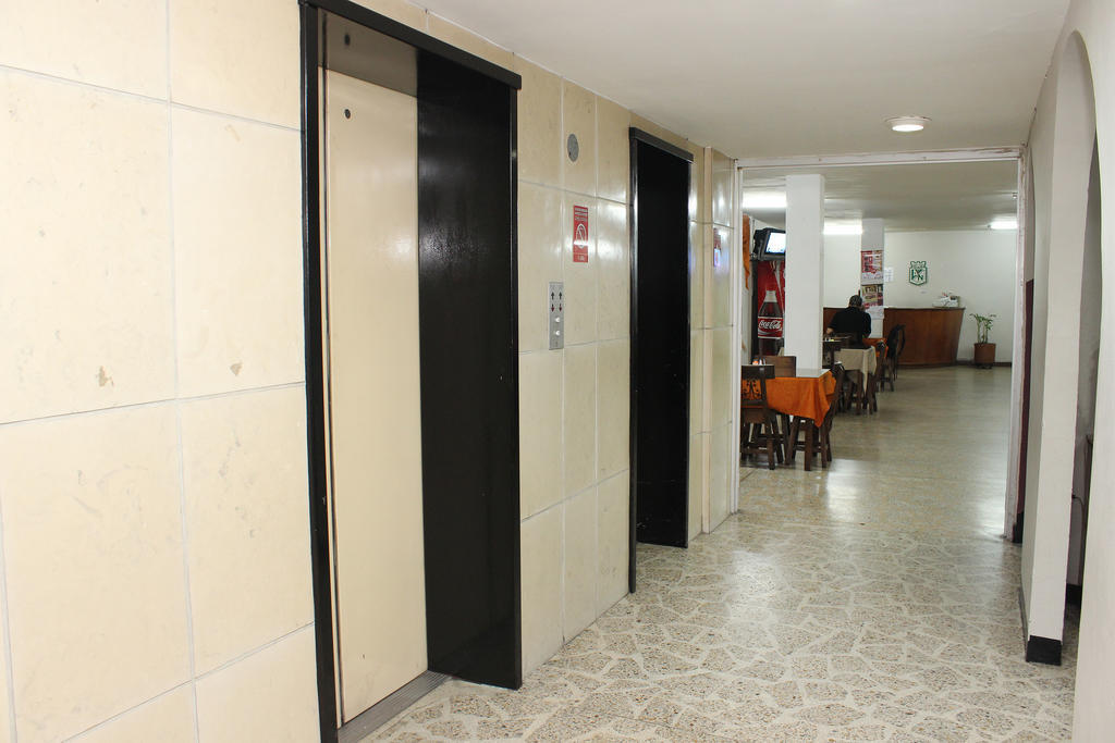 Hotel Normandia Μεντεγίν Εξωτερικό φωτογραφία
