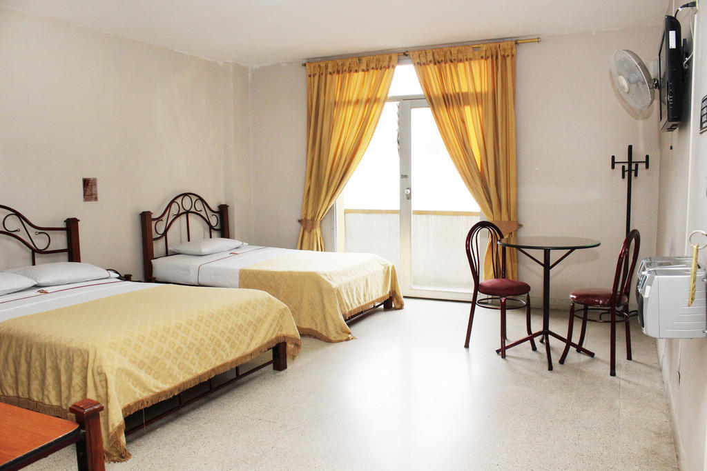 Hotel Normandia Μεντεγίν Εξωτερικό φωτογραφία